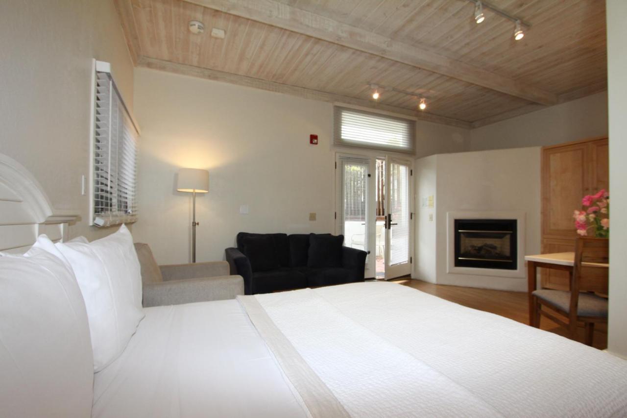 Lobos Lodge Carmel-by-the-Sea Buitenkant foto